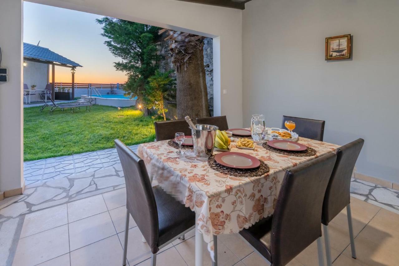 Fontana Luxury Villa Salakos With Pool Near Beach Kültér fotó